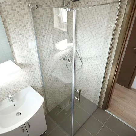 Apartman Suncica * سريما
